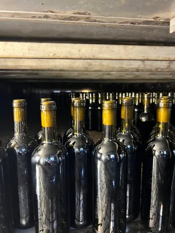 Linea di Imbottigliamento Usata Isobarica Champagne 9.000 bph