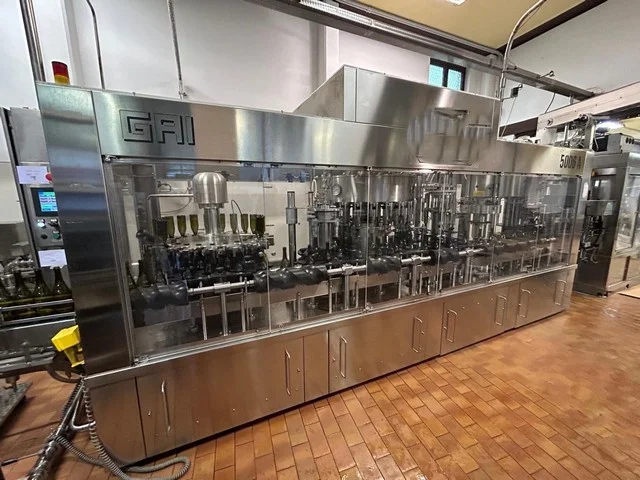 Monoblocco di Riempimento Usato usata GAI 5006 A — foto 1 di 20
