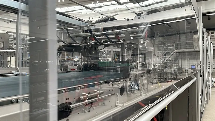 Linea di Imbottigliamento Usata usata KHS SPECTRUM II — foto 1 di 10