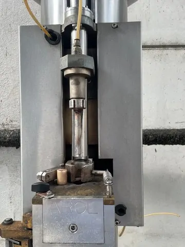 Tappatore Arol Gemini 2.500 bph Usato