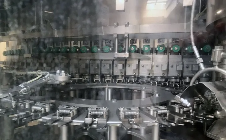 Linea di Imbottigliamento Usata usata KHS – SIG — foto 1 di 10