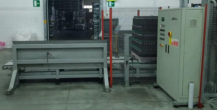 Depallettizzatore Usato usata Serra — foto 1 di 4