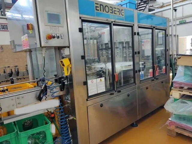 Monoblocco di riempimento usato Enoberg 16.16